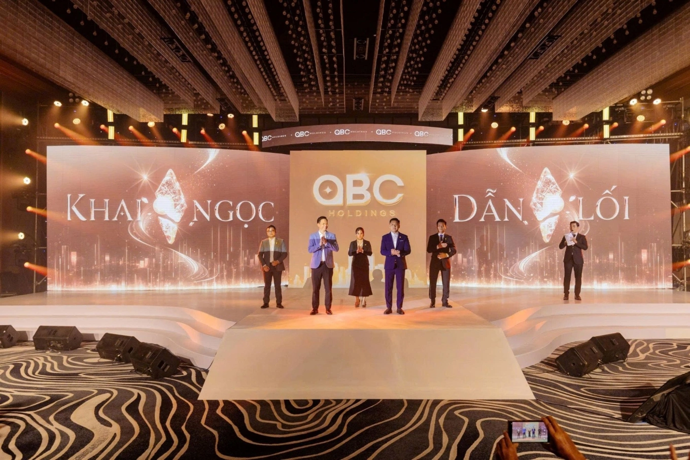 OBC Holdings ra mắt thị trường, công bố dự án A&K Tower